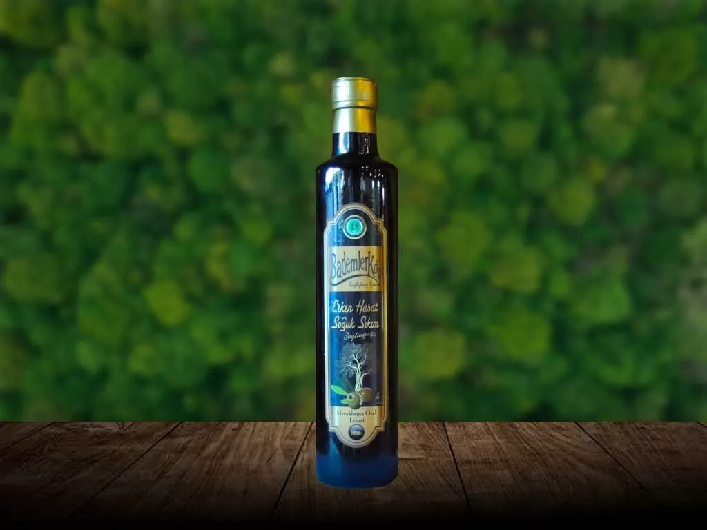 Bademler Erken Hasat Soğuk Sıkım Zeytinyağı 0.5 Litre